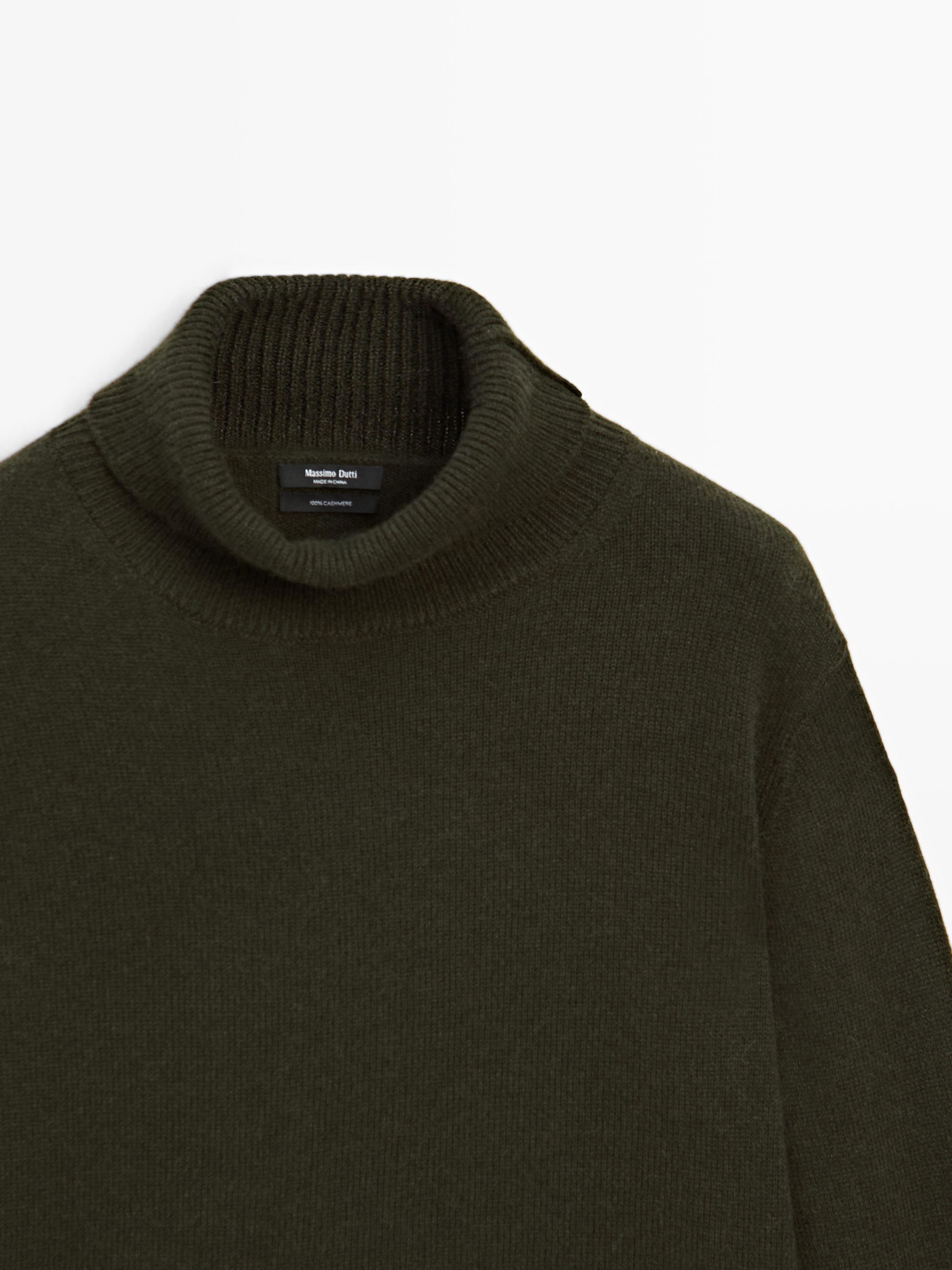 100% cashmere short knit sweater
