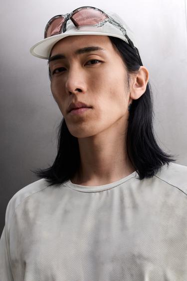 Zara PRINTED TECHNICAL RUNNING T-SHIRT - Grays