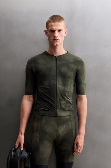 グラベルショートスリーブジャージブラックZaraのグラベルショートスリーブジャージ - ブラック 