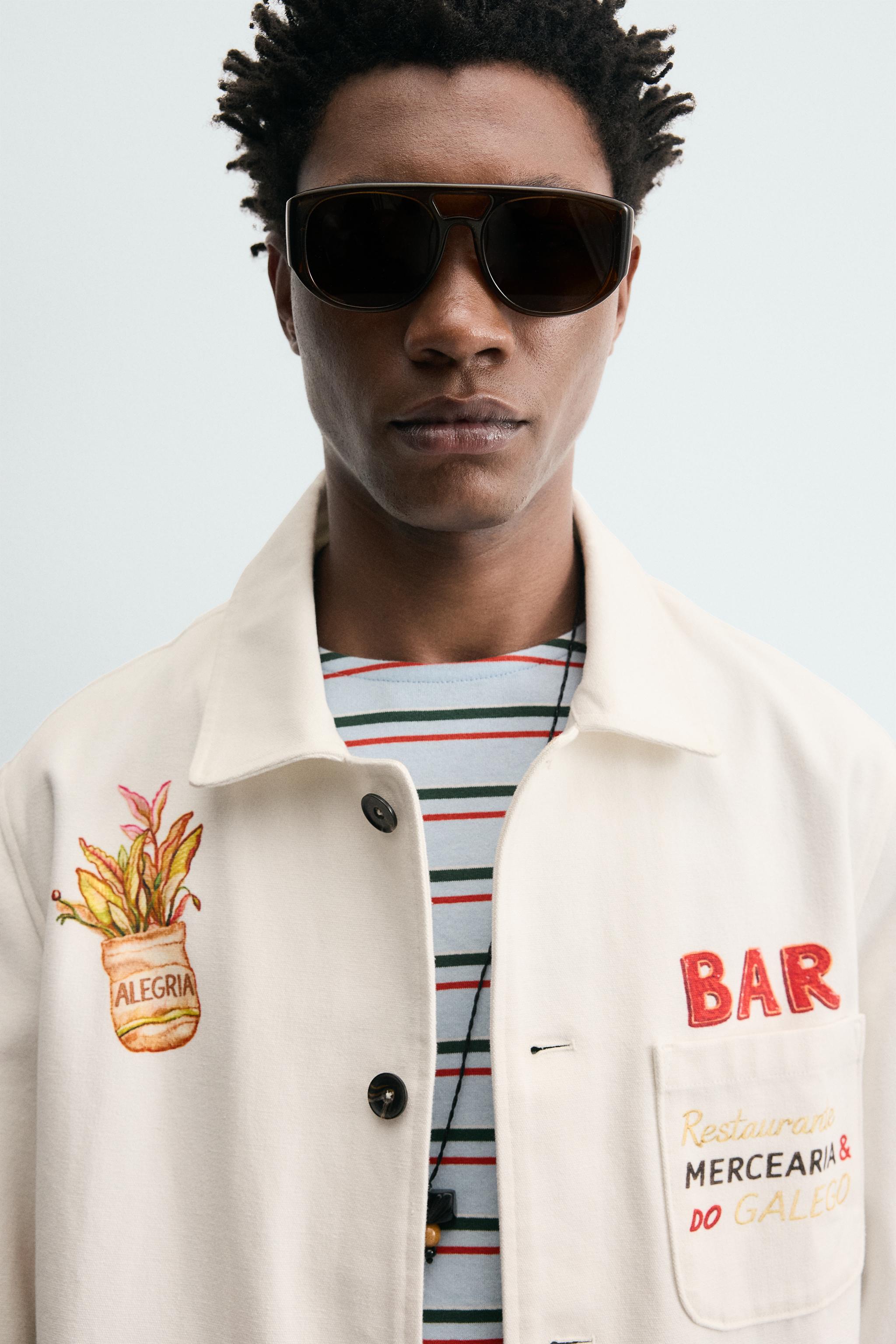 RELAXED FIT GRAPHIC PRINT OVERSHIRT