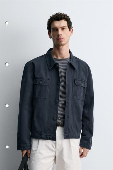 ЈАКНА СО СТАНДАРДЕН КРОЈ И ЏЕБОВИ - Морнарско-сина од Zara