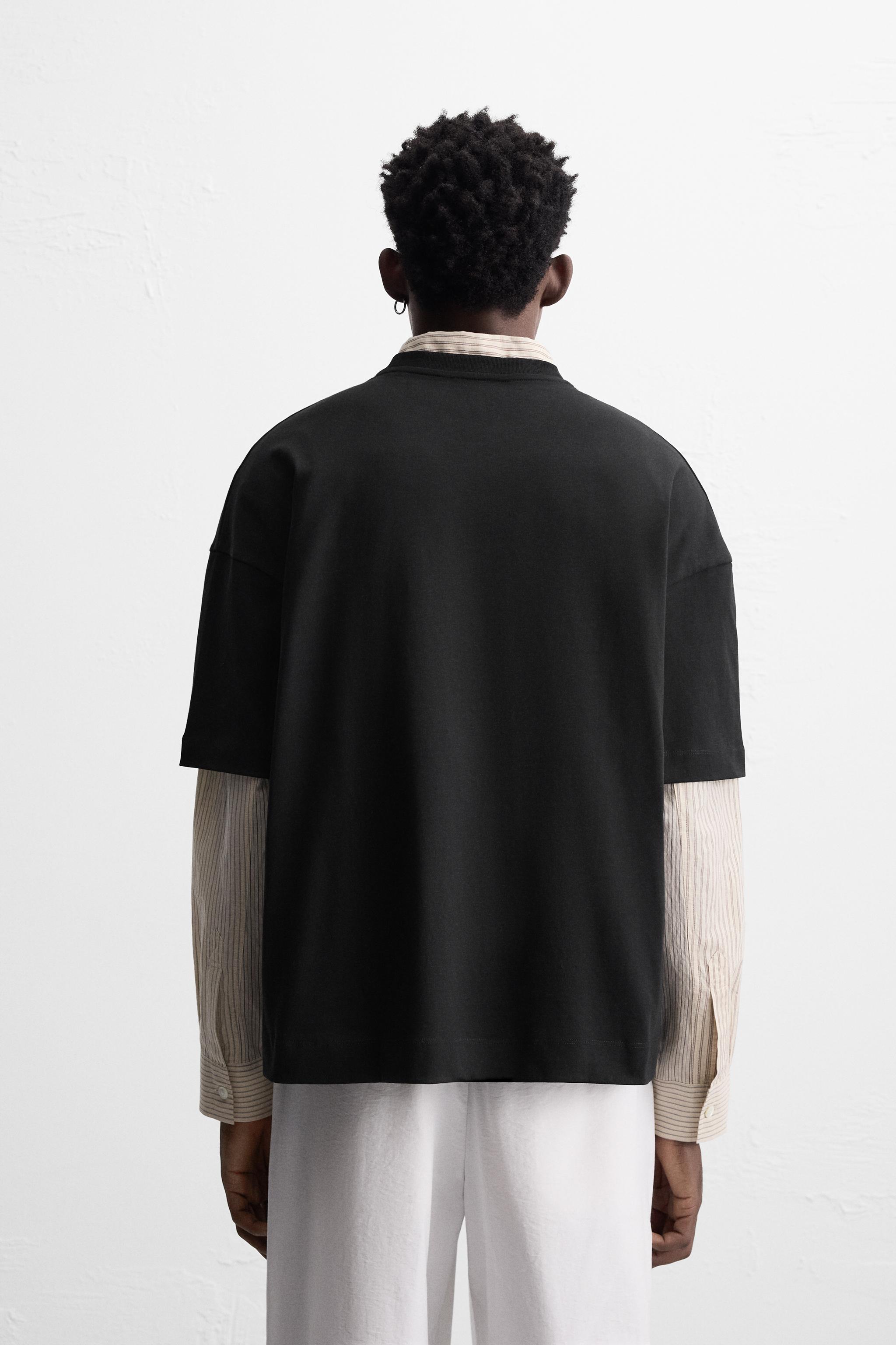 TEXTURED PRINT T-SHIRT