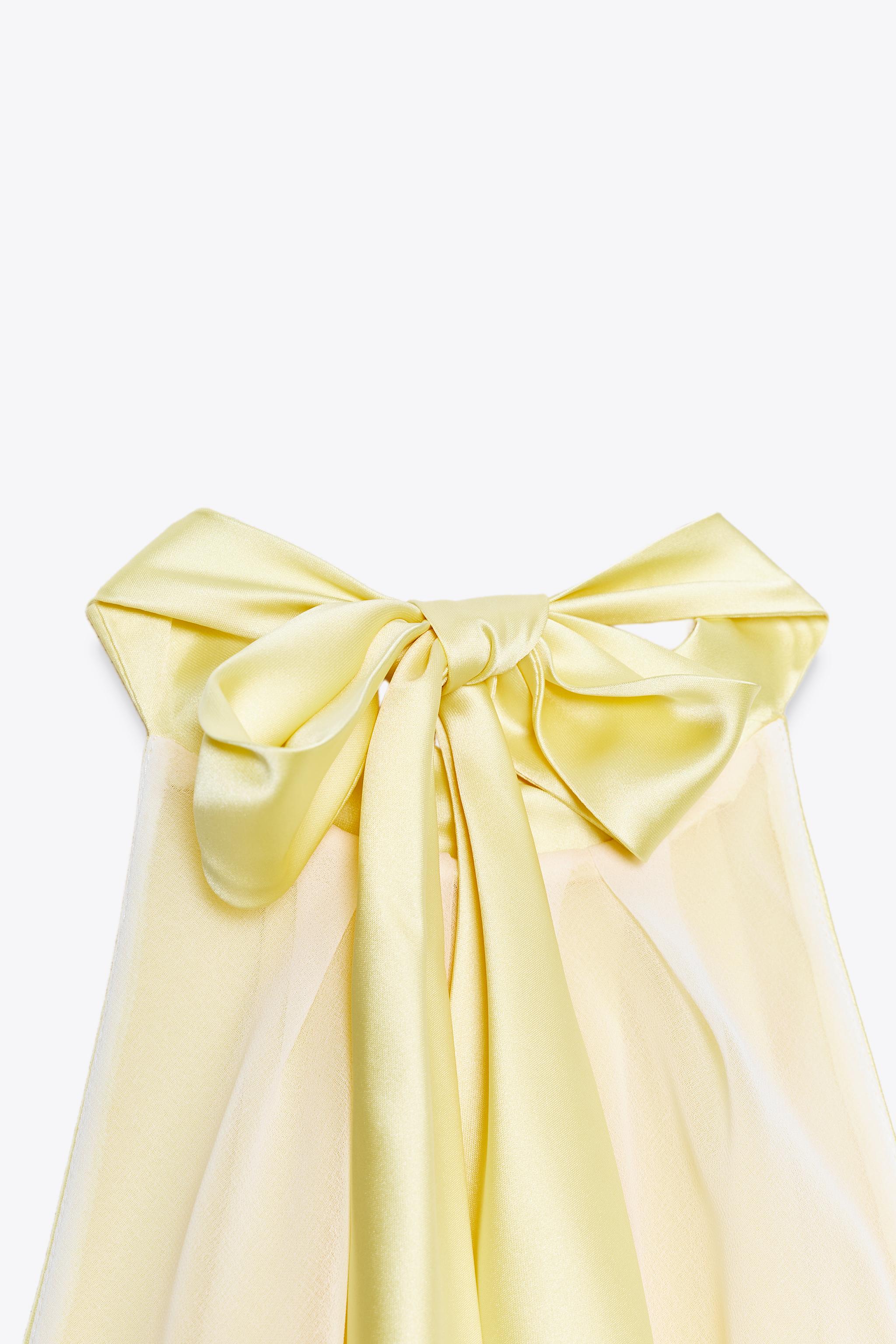 ROBE SATINÉE HALTER