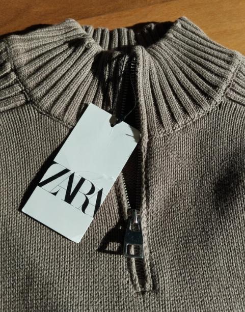 HIGH NECK QUARTER-ZIP SWEATER - Image 6
