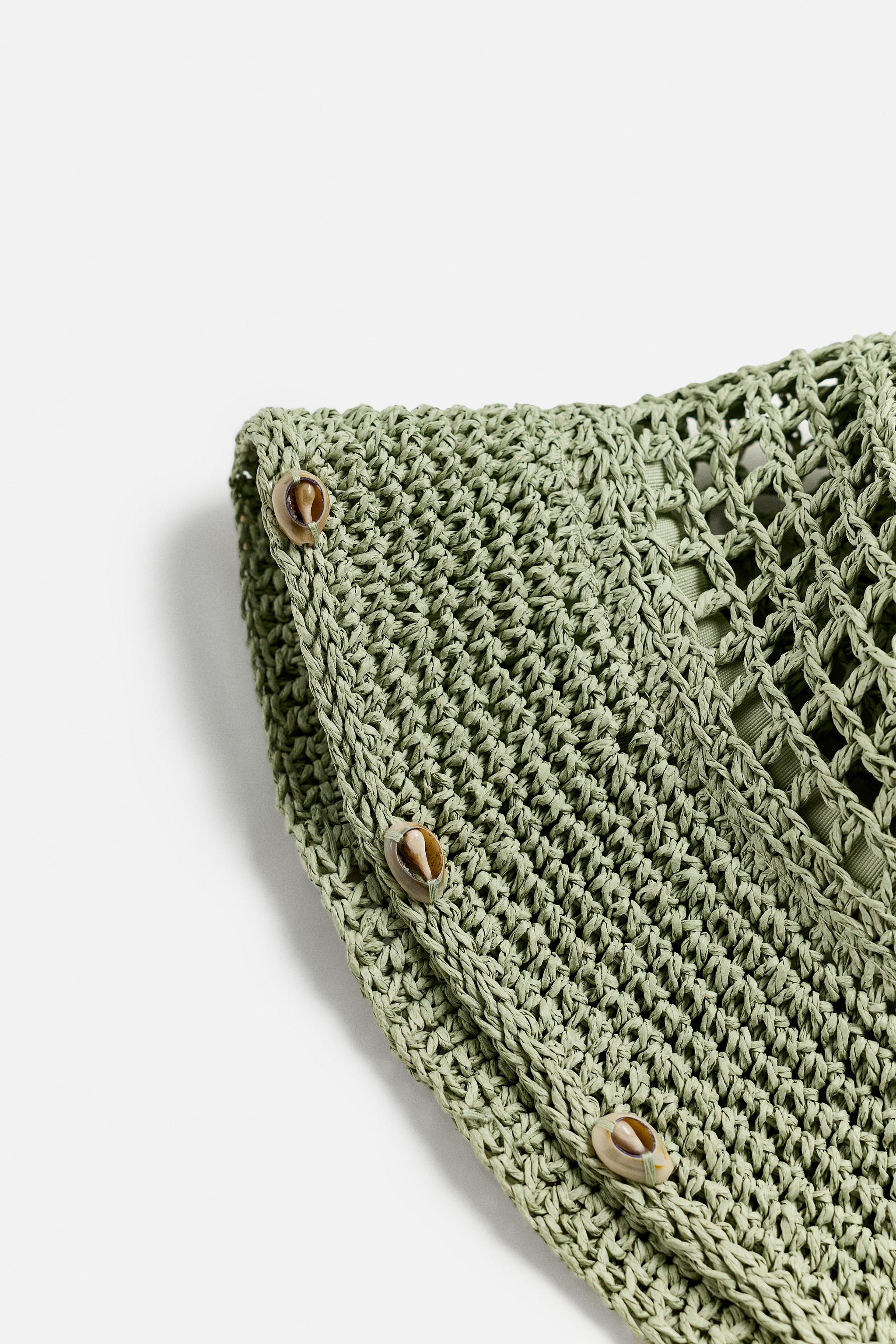 CROCHET SHELL HAT