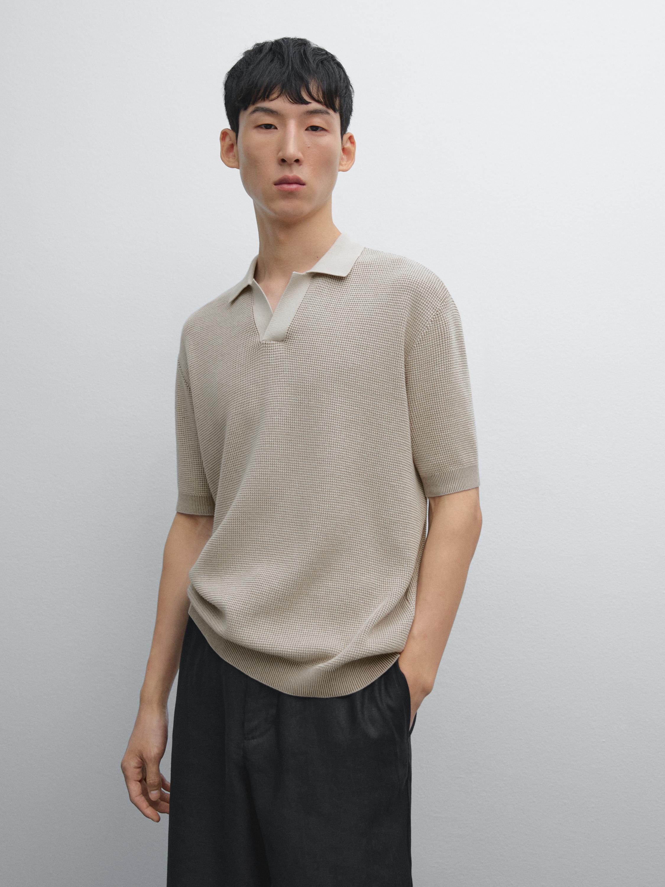 Polo en maille à col V texturé