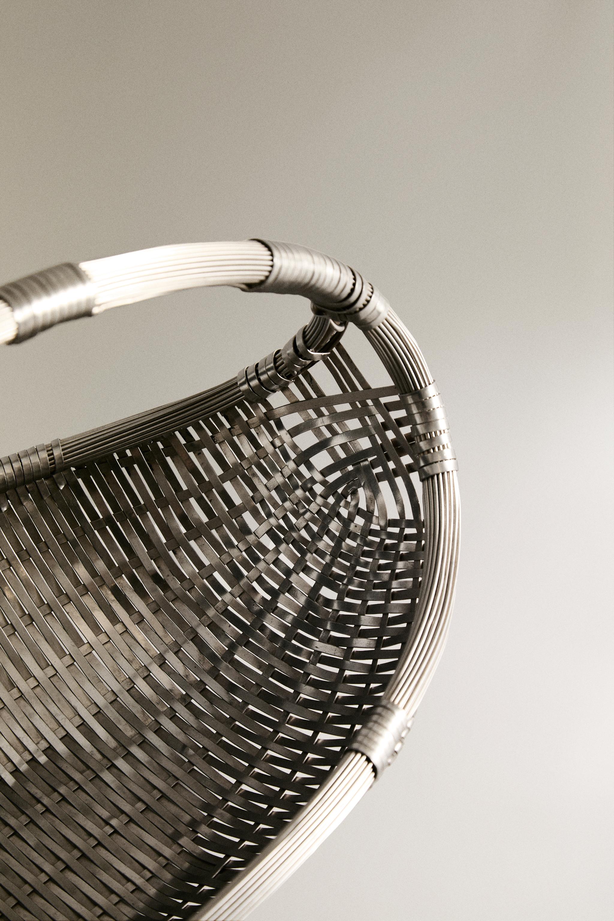 WOVEN METAL BASKET LOW I COLIN KING