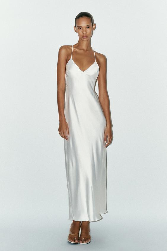 ROBE MI-LONGUE SATINÉE BRIDES DOS