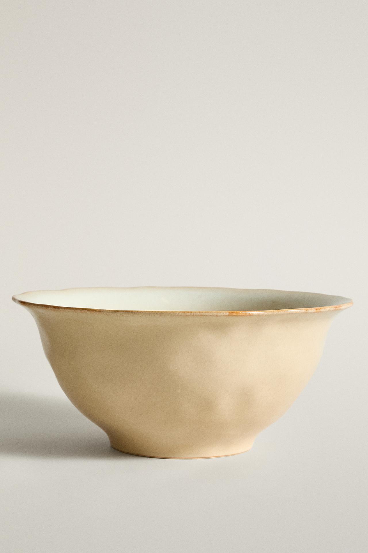 IRREGULAR EDGE STONEWARE SALAD BOWL — Cream