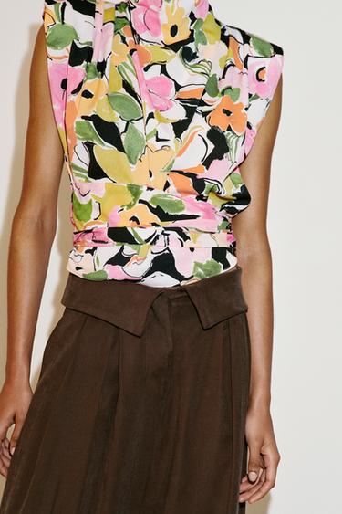 PANTALON À PINCES AVEC TAILLE REVERS - Marron de Zara - Image 3