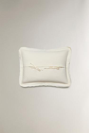 KIDS’ FLORAL PRINT CUSHION COVER - Oyster-white by Zara - Image 2