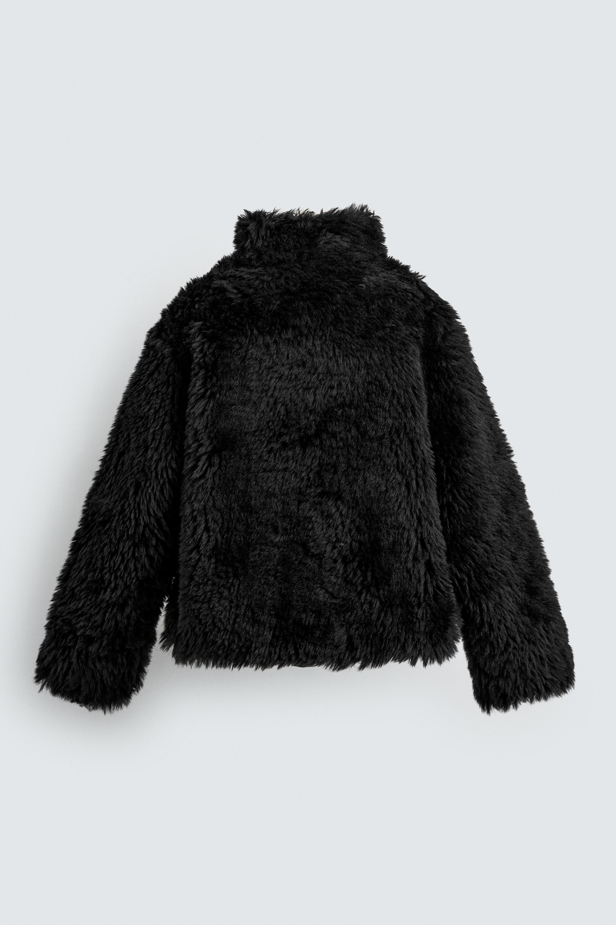 zara レザージャケット　ファー Zara 黒 レザー ライダースジャケット ファー付き - メルカリ