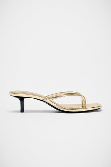 SANDÁLIA KITTEN EFEITO METALIZADO - Ouro da Zara