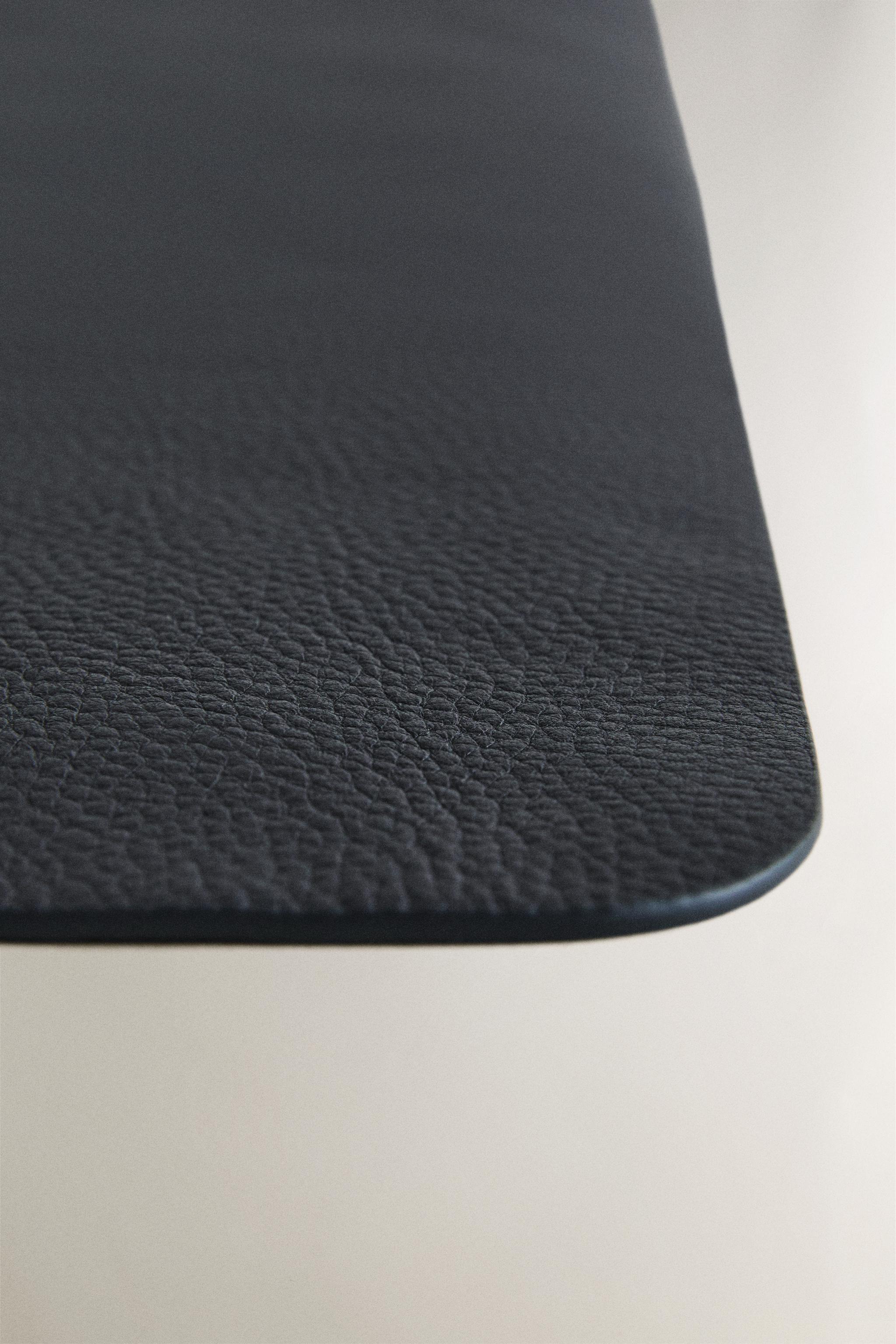LEATHER DESK MAT