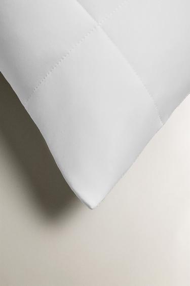 COOLING EFFECT PILLOW PROTECTOR - White by Zara - Image 1