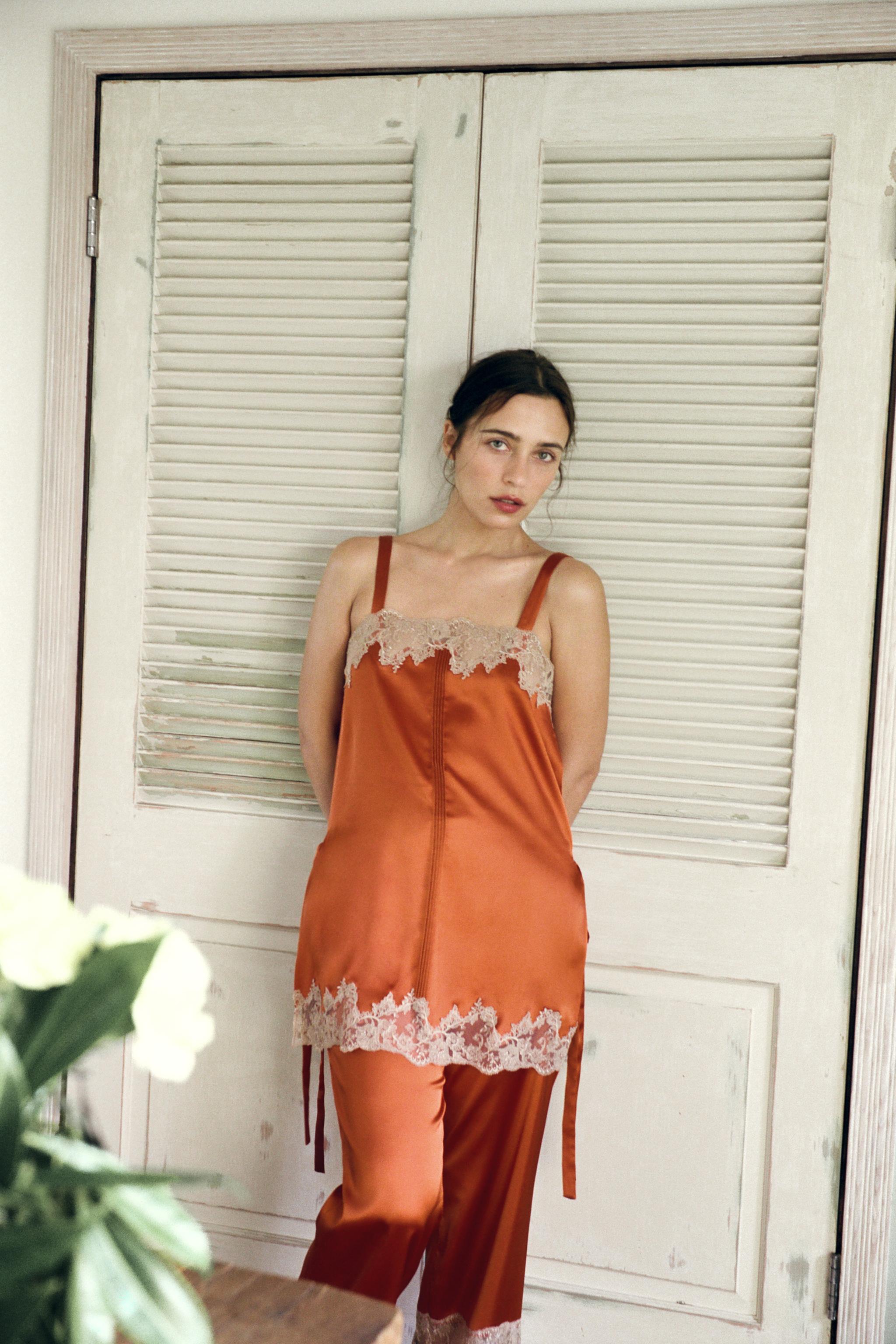 SATIN EFFECT EMBROIDERED TIE TOP
