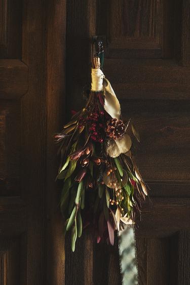 OLIVE BRANCH CHRISTMAS BOUQUET - Green by Zara - Image 4