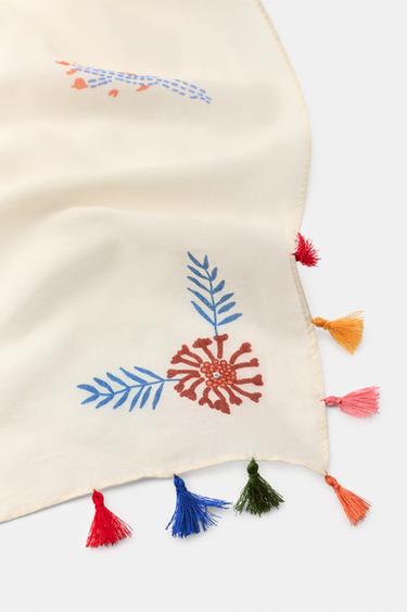 FOULARD BRODERIES POISSONS POMPONS - Écru de Zara - Image 2