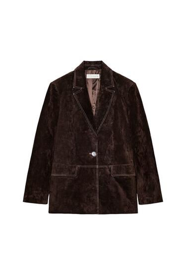 Front view of a brown blazer with a notched lapel, long sleeves, front flap pockets, and a one-button closure.