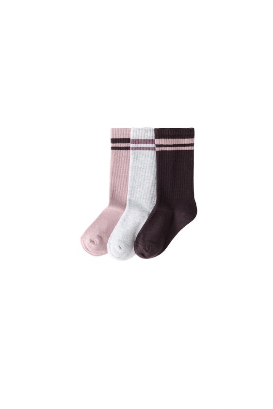 Zara THREE-PACK OF SPORTY STRIPED CREW SOCKS - Dark pink - Image 0