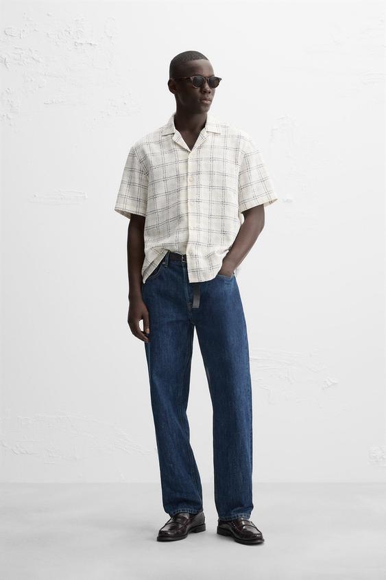 CHEMISE STRUCTUR??E AVEC CONTRASTE - ??cru / Bleu marine | ZARA Canada