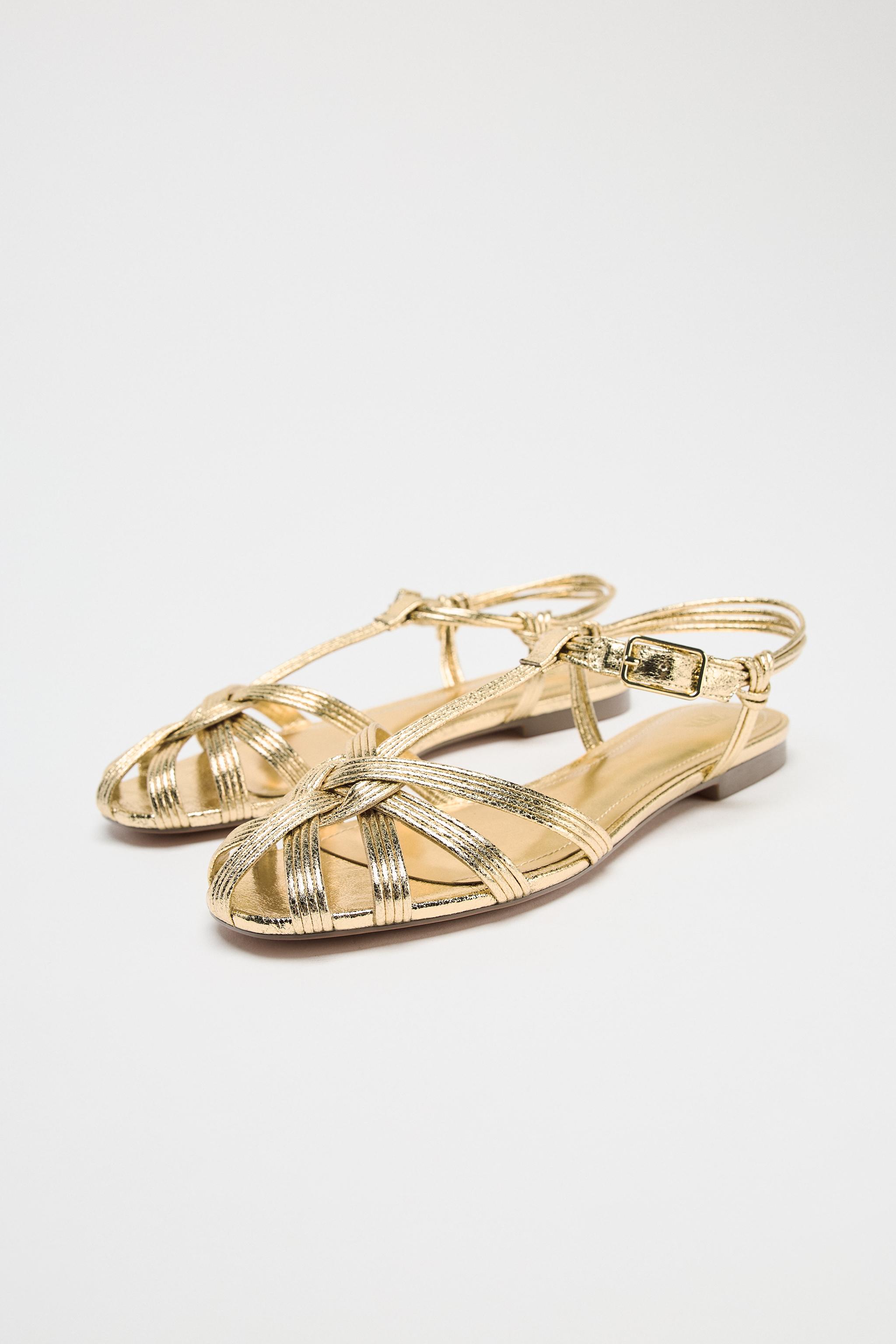 ☆ドイツ発*ZARA*新作*ケージストラップヒールサンダル/GOLD☆ メタリックストラップ ケージサンダル - ゴールド | ZARA Japan