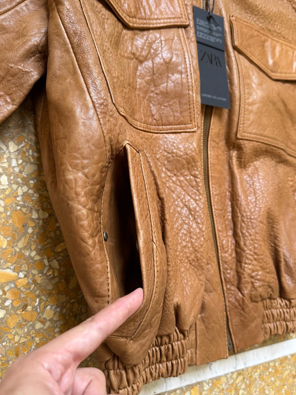 LEATHER JACKET WITH POCKETS - Image 4