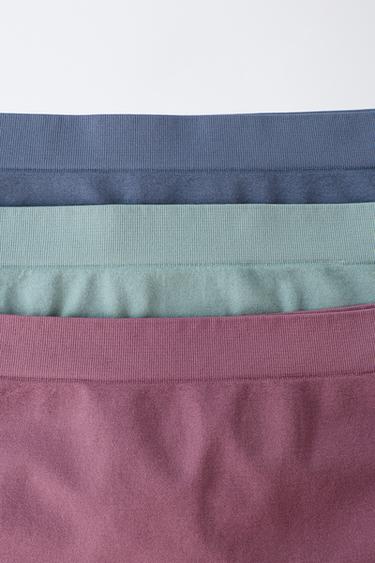 AGES 8-14 / THREE-PACK SEAMLESS BOYSHORTS — Multicolored 2