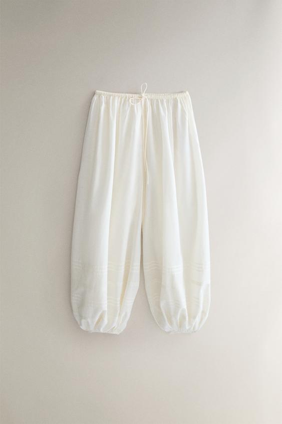 CALÇA ESTILO BOMBACHA COM RENDA E TUCKS - Marfim da Zara - Imagem 0
