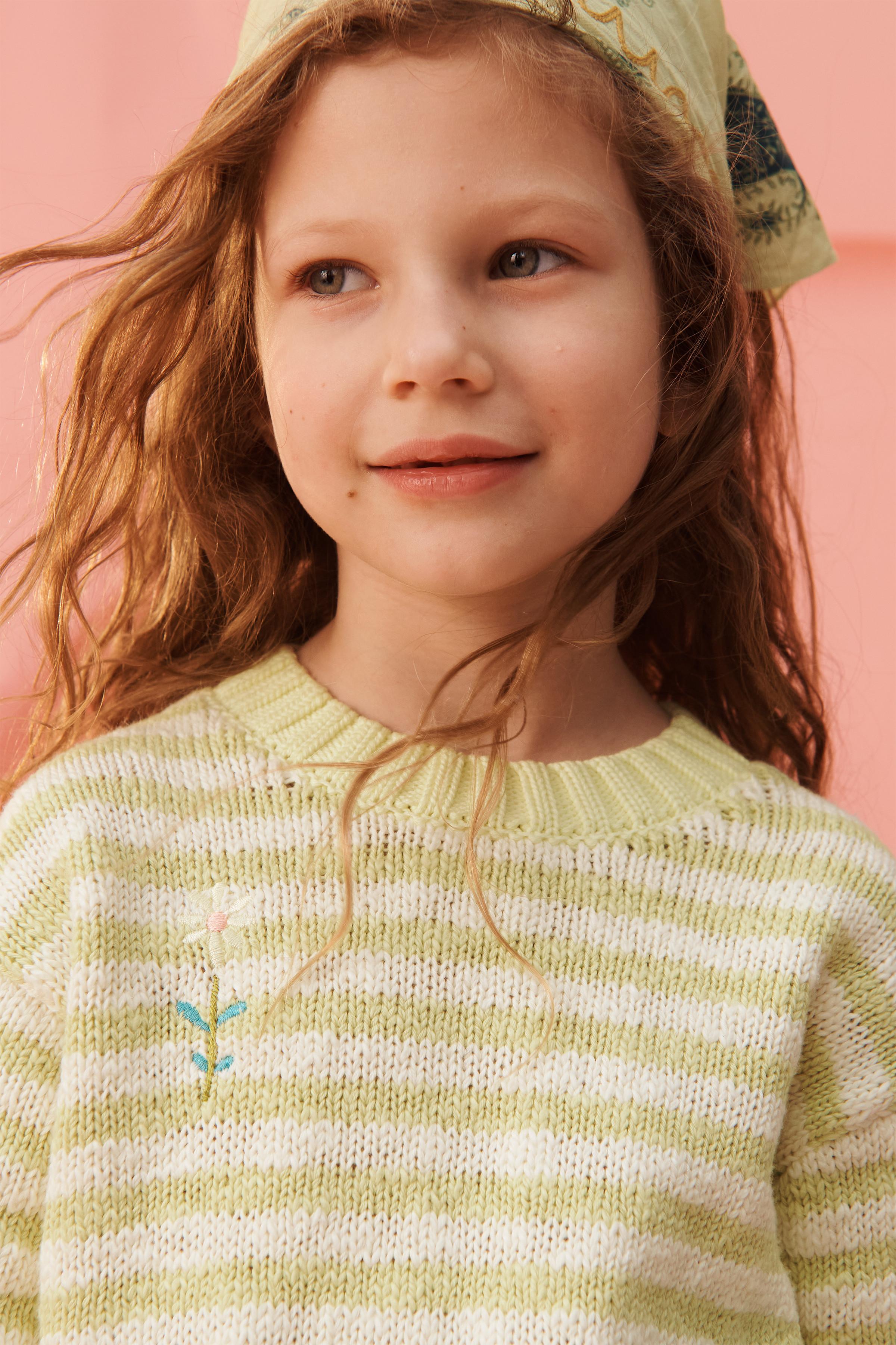 LIMITED EDITION FLORAL EMBROIDERED STRIPED KNIT JUMPER - Lime 