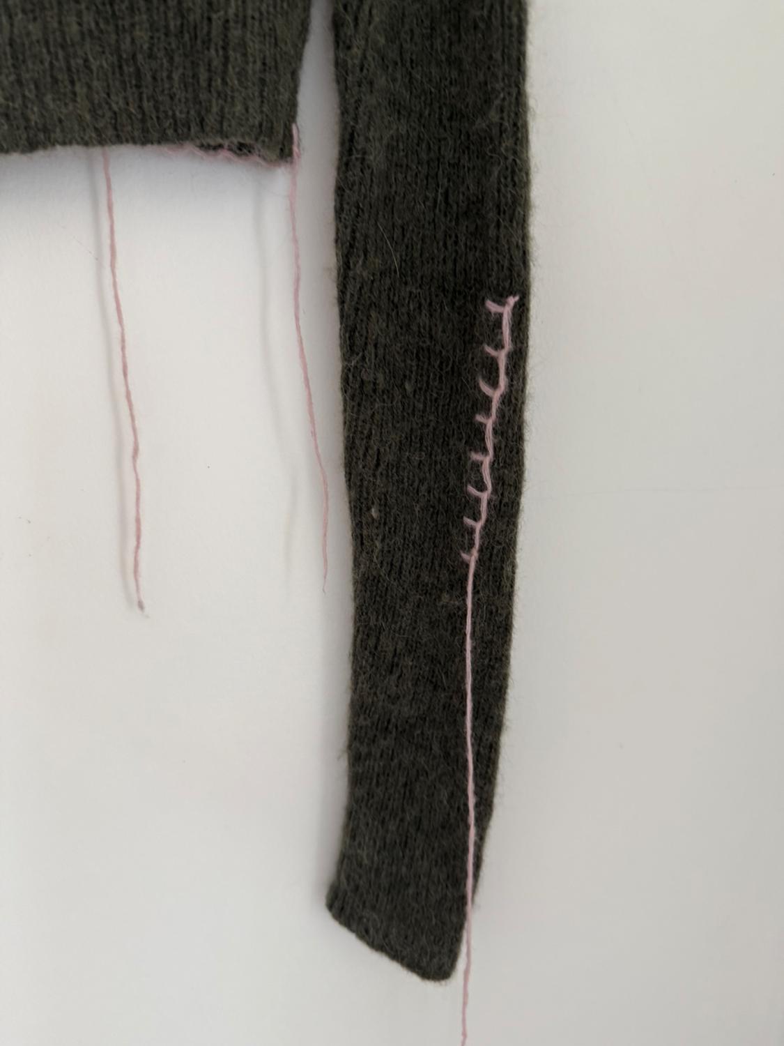 KNIT CROP TOP WITH CONTRAST TOPSTITCHING - Image 4