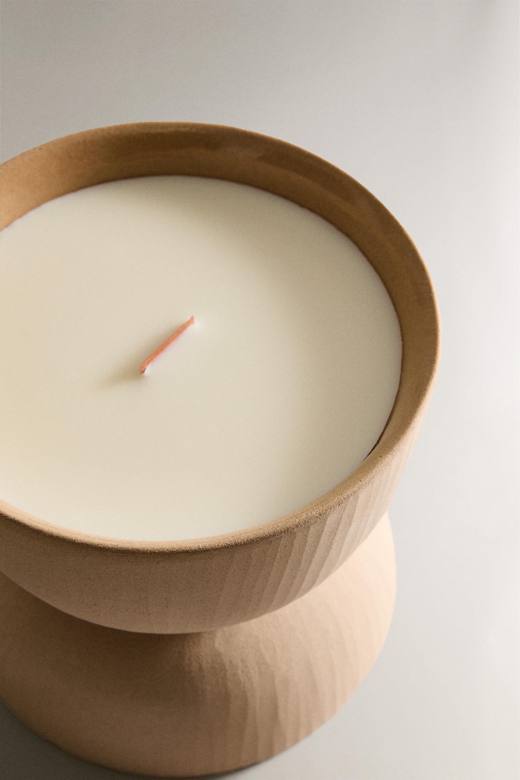 (1.025 KG) SACRED WOODS SCENTED CANDLE