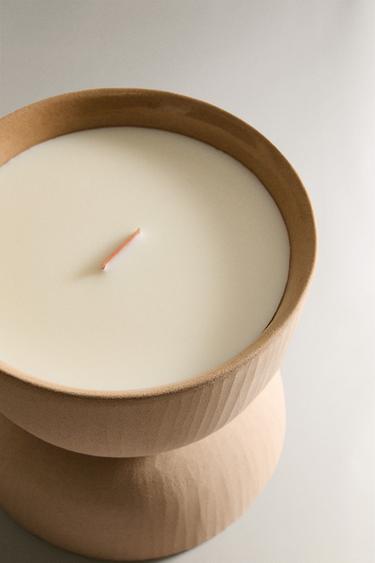 (1.025 KG) SACRED WOODS SCENTED CANDLE - Beige by Zara - Image 2