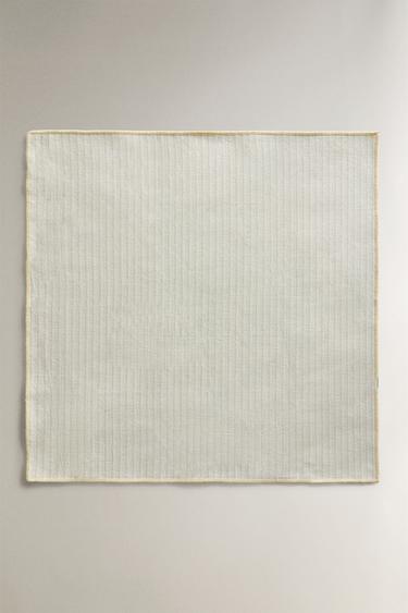 LOT SERVIETTES RAYURES OVERLOCK (LOT DE 2) - VERDÂTRE de Zara - Image 1