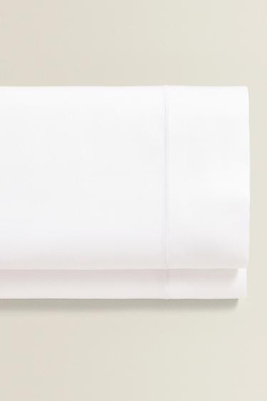 SATEEN FLAT SHEET WITH TRIM (300 THREAD COUNT) - White by Zara