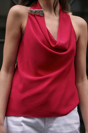 HAUT AVEC DÉCOR DORÉ - Fuchsia de Zara