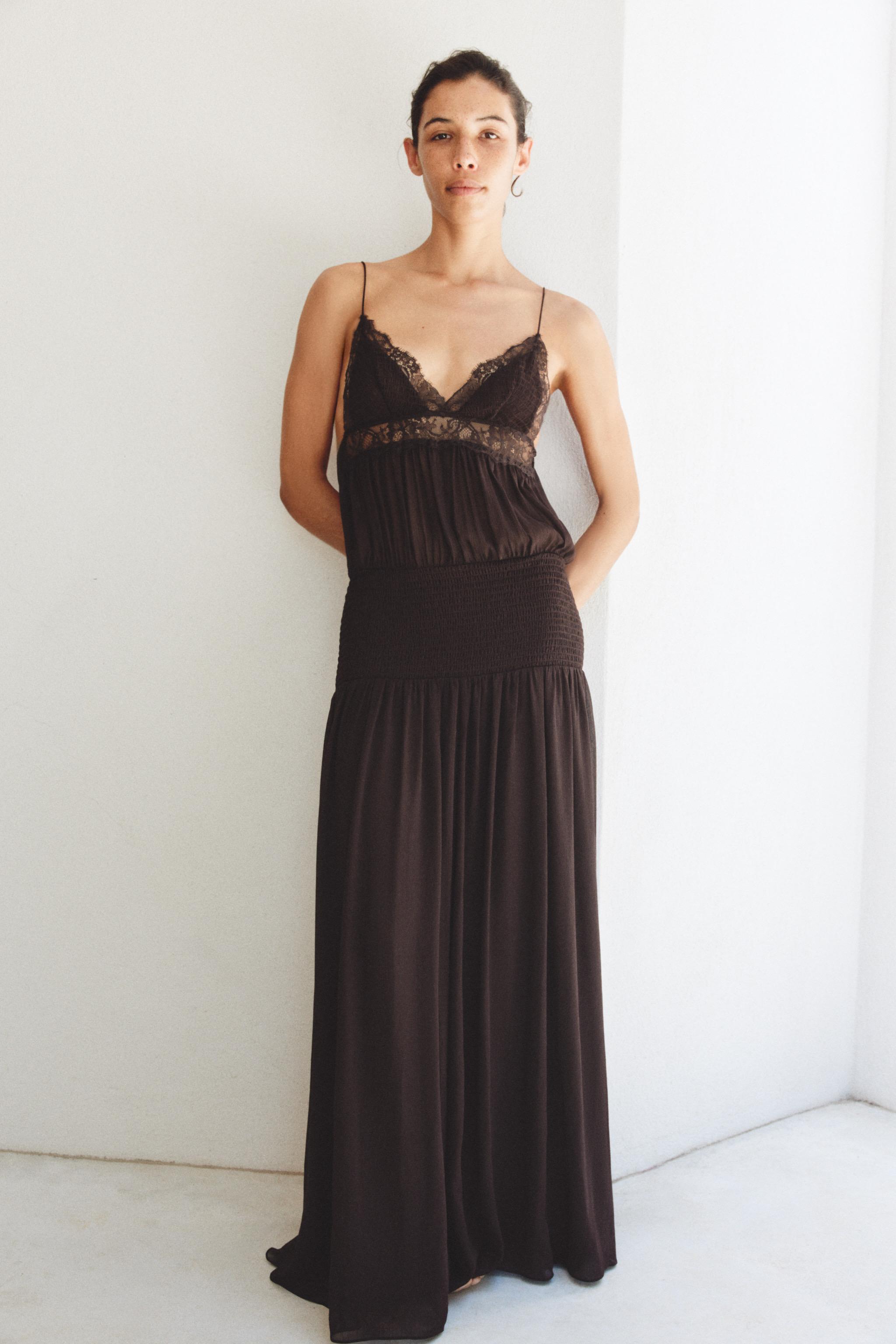 Женские платья Zara LACE STRAP DRESS