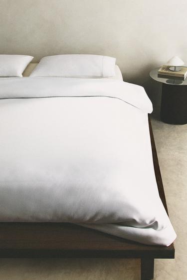 DUVET COVER WITH PIQUÉ PIPING - White by Zara