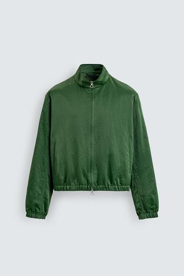 УКОРОЧЕННАЯ КУРТКА ИЗ ВЫСОКОТЕХНОЛОГИЧНОЙ ТКАНИ — ЗЕЛЕНЫЙ от Zara