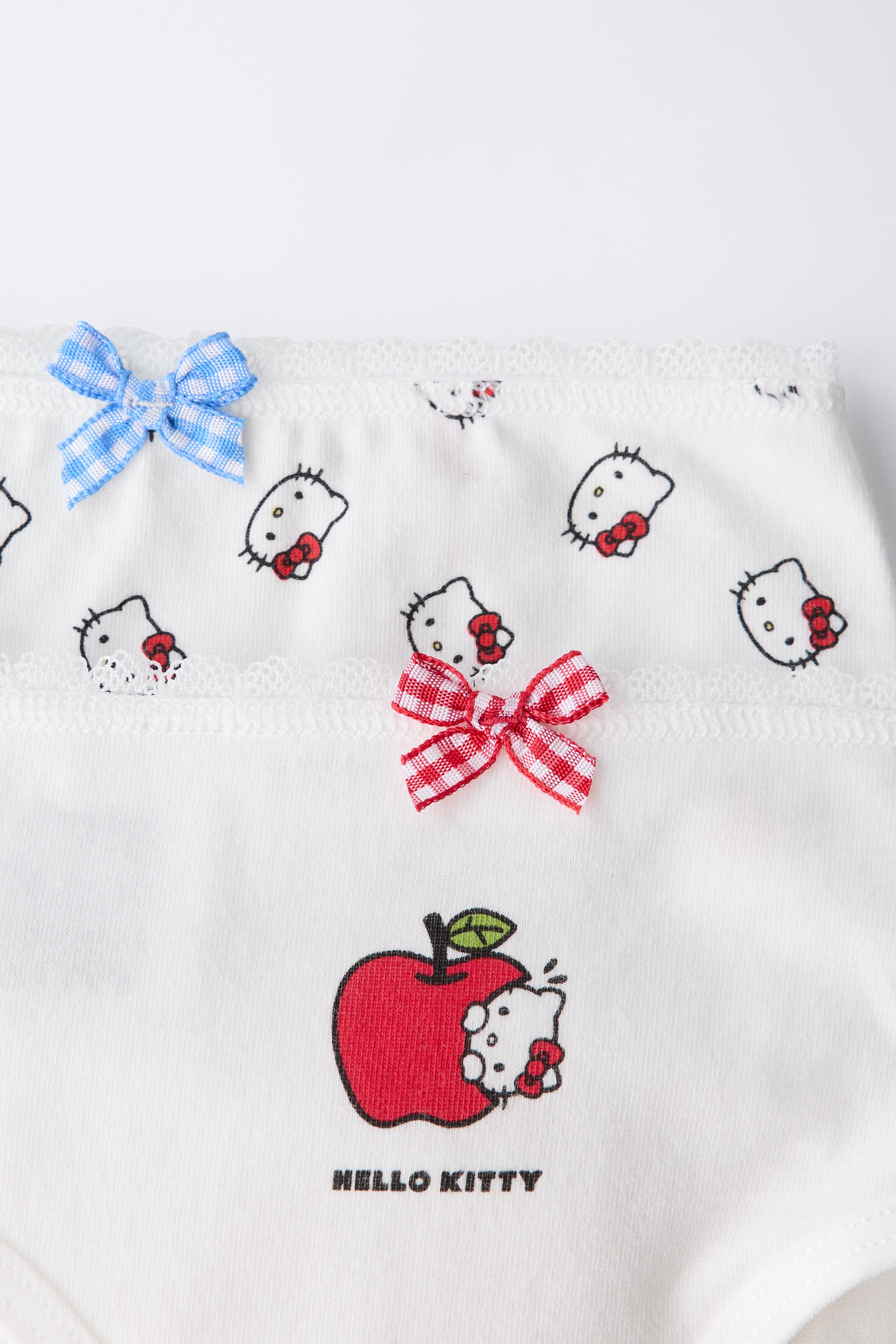 1 1/2-6 ANS/ LOT DE TROIS CULOTTES HELLO KITTY © SANRIO