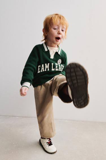 ПОЛО ВАФЕЛЬНОЙ ВЯЗКИ С ТЕКСТОМ — МЯГКИЙ ЗЕЛЕНЫЙ от Zara