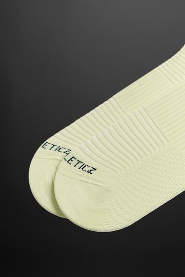 PACK DE 2 PAIRES DE CHAUSSETTES DE RUNNING - Citron vert clair de Zara - Image 1