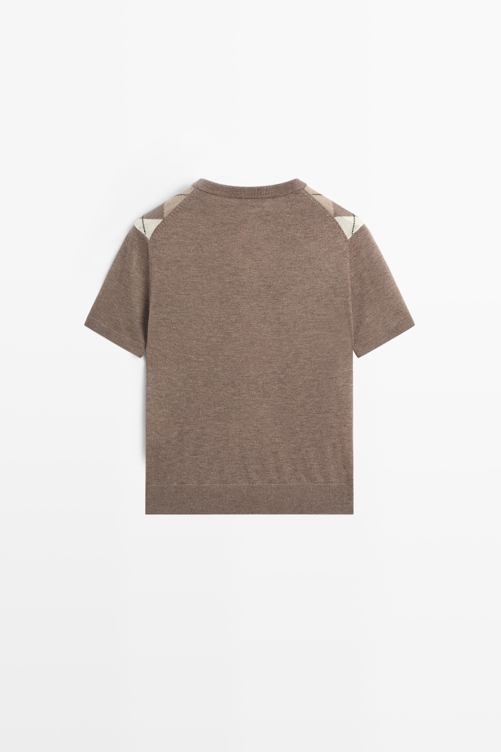 Short sleeve diamond-pattern sweater