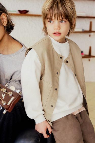 EMBROIDERED SWEATSHIRT - White by Zara