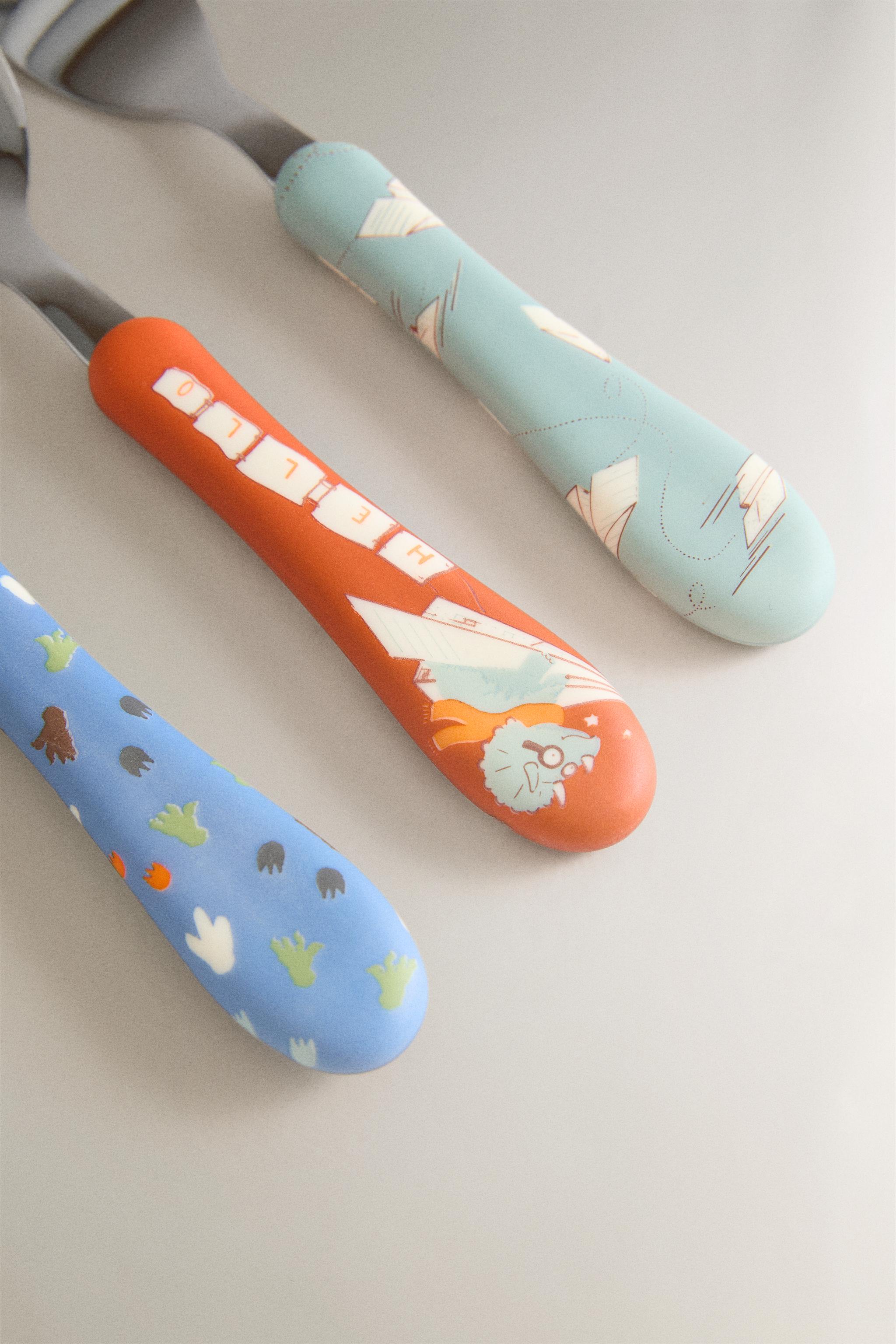 ENSEMBLE DE COUVERTS POUR ENFANT DINOSAURES