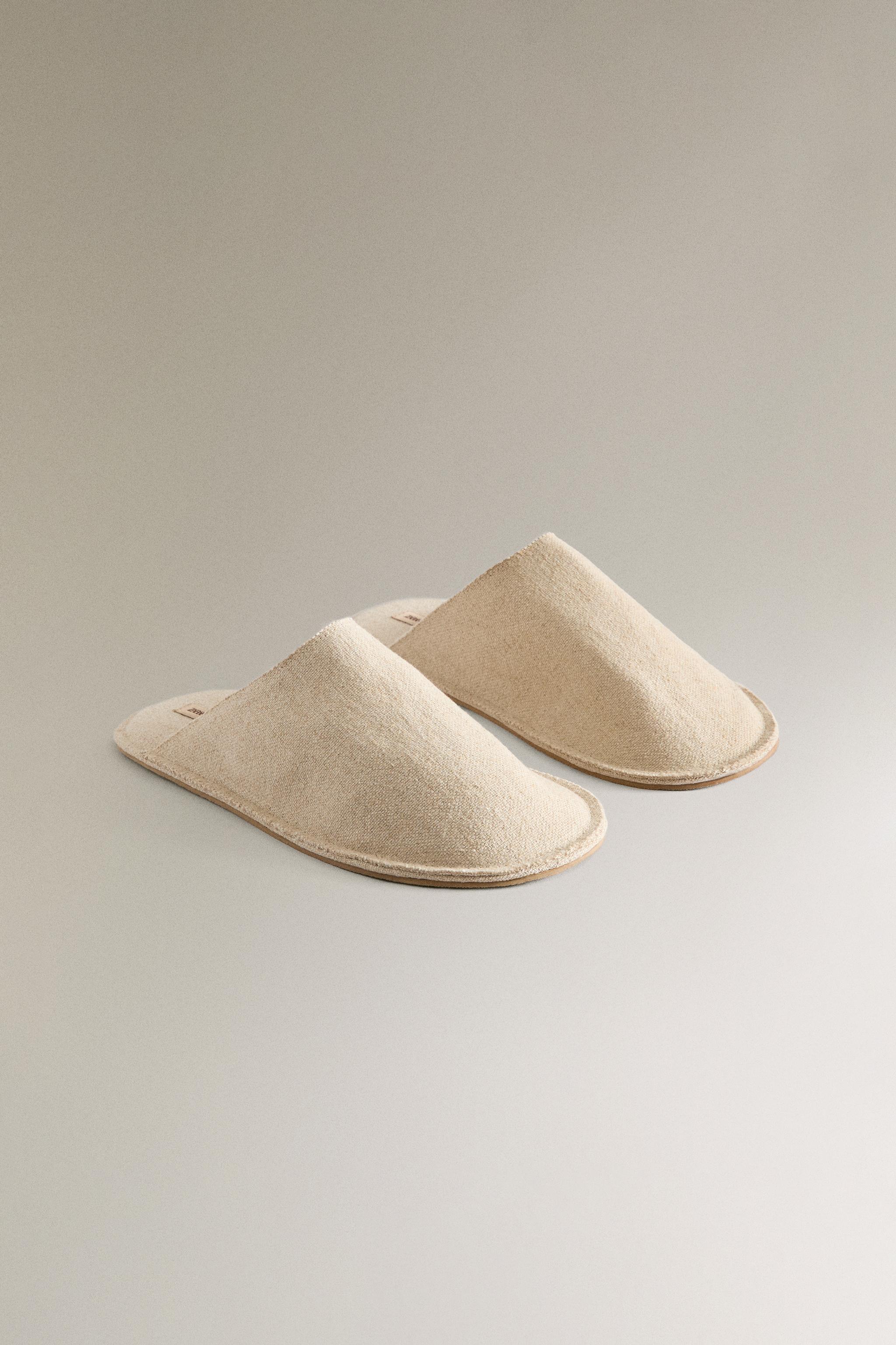 LINEN SLIPPERS