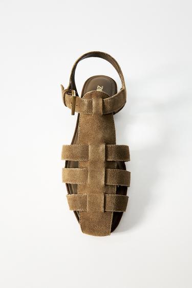 صندل بحري من جلد سويدي - محمِر داكن الخاص بـ Zara