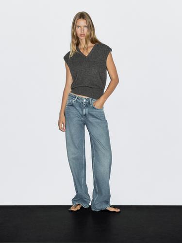 Veste sans manches en maille à col en V - Gris moyen de Zara - Image 0