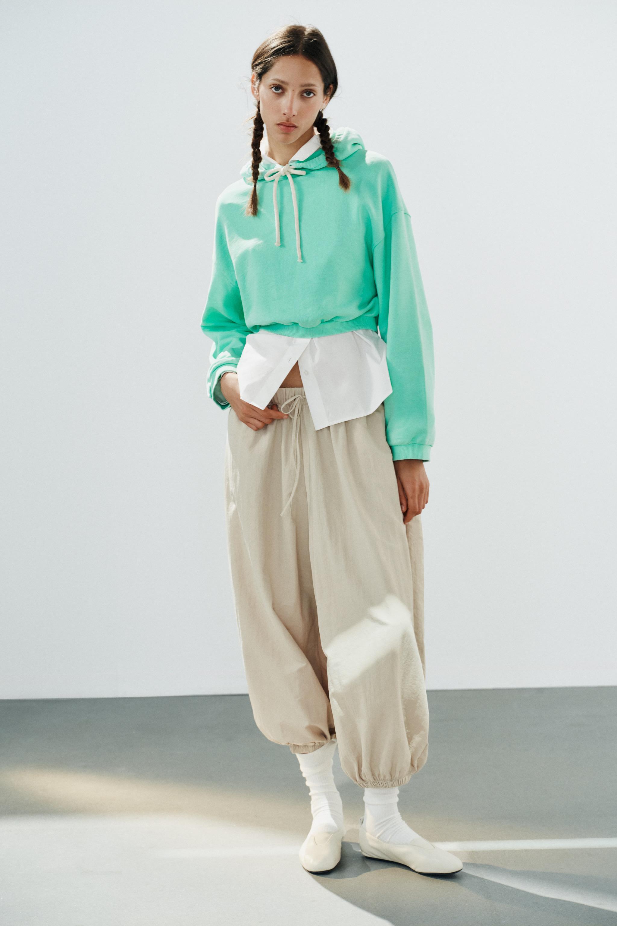 TECHNICAL FABRIC PARACHUTE PANTS — Stone