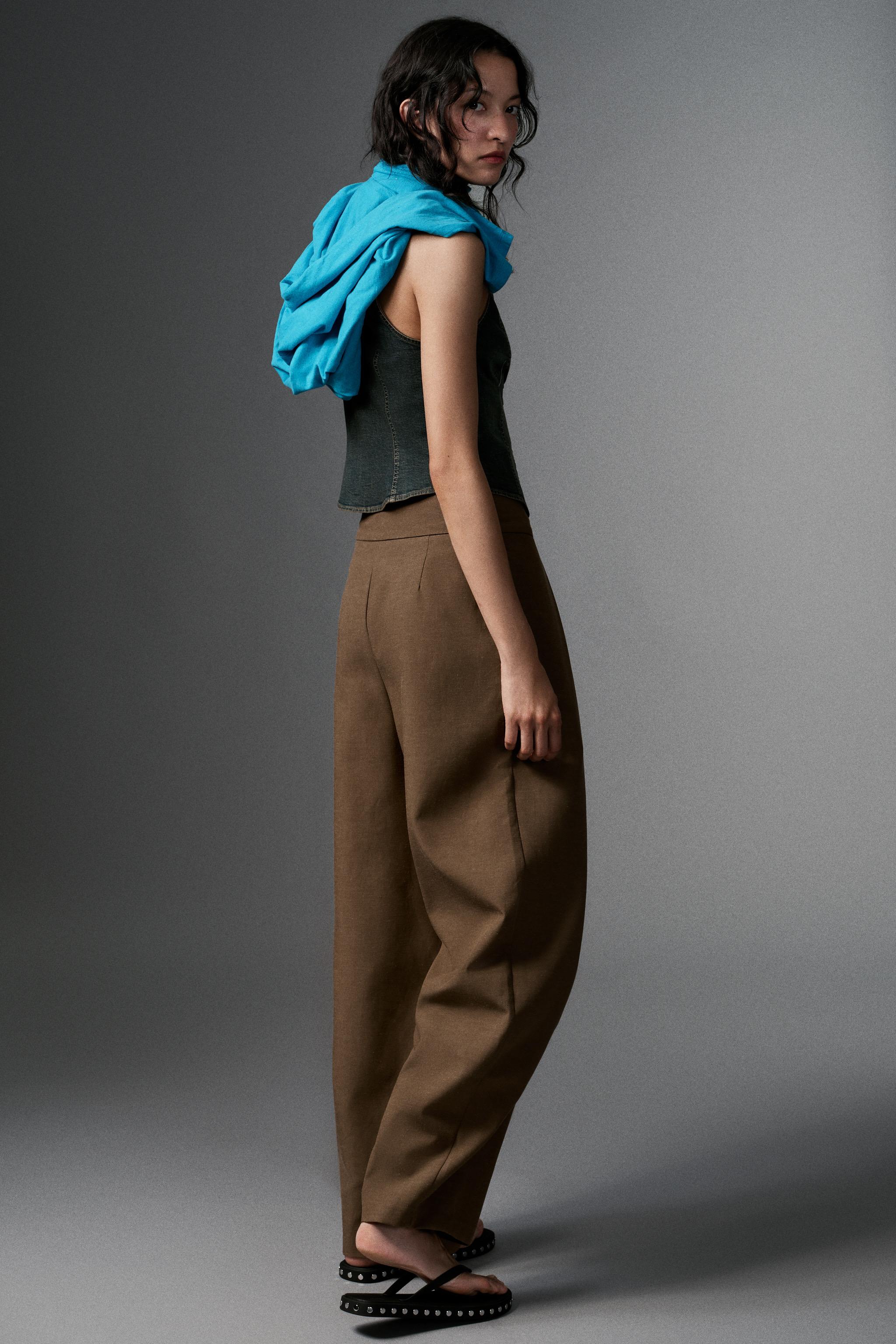 PANTALON BALLON À PLIS